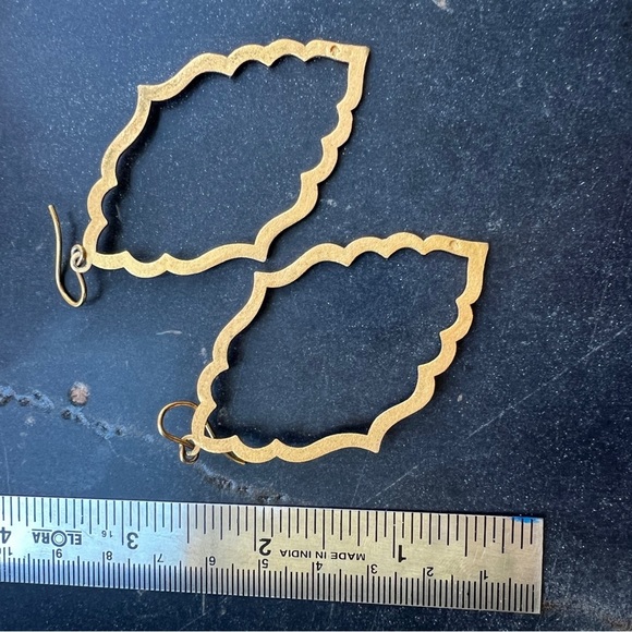 Dogeared Moroccan Elegant Gold Dangling Earrings - Picture 4 of 5